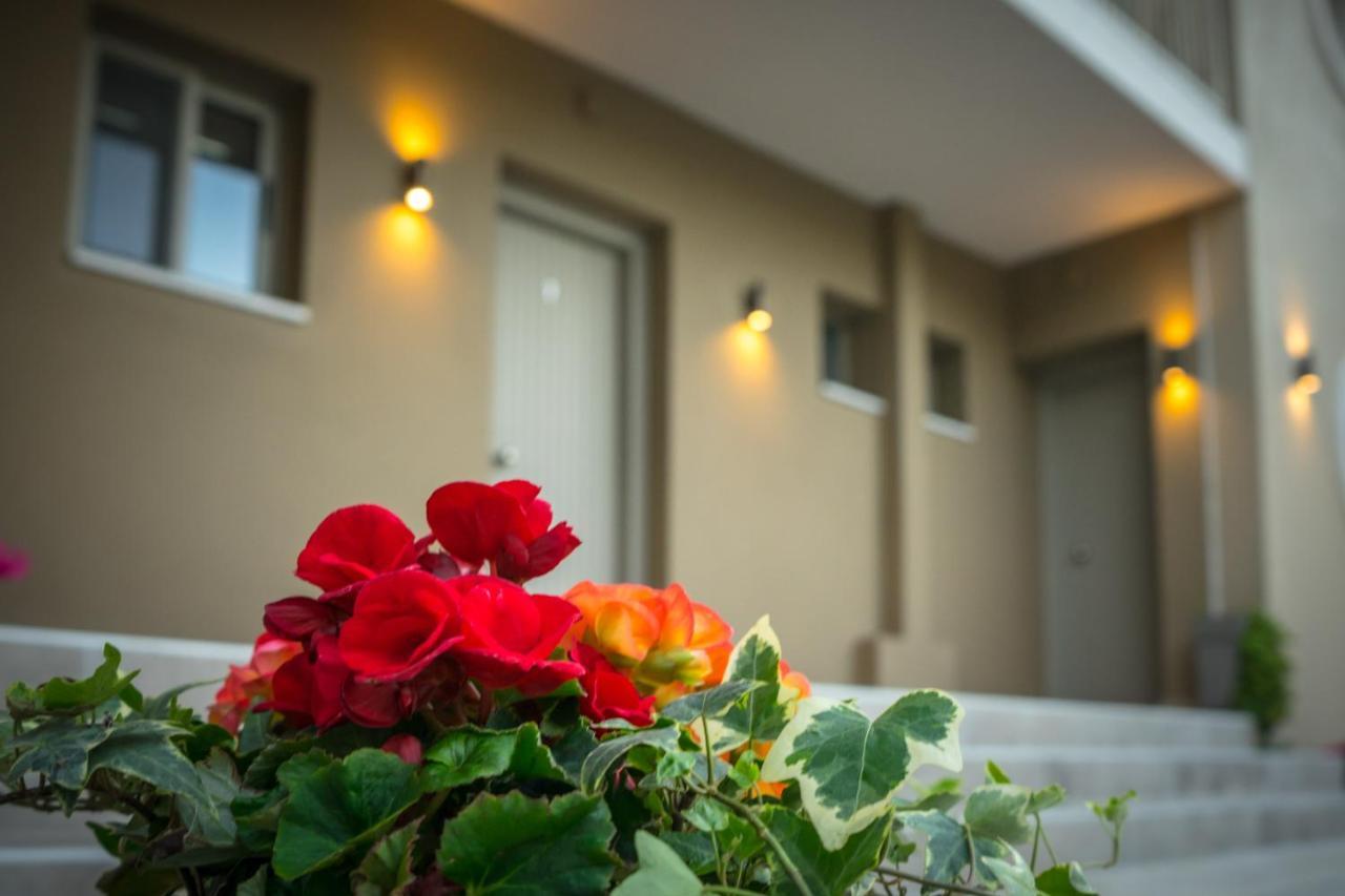Forest Resort Suites Skiathos Trúlosz Kültér fotó