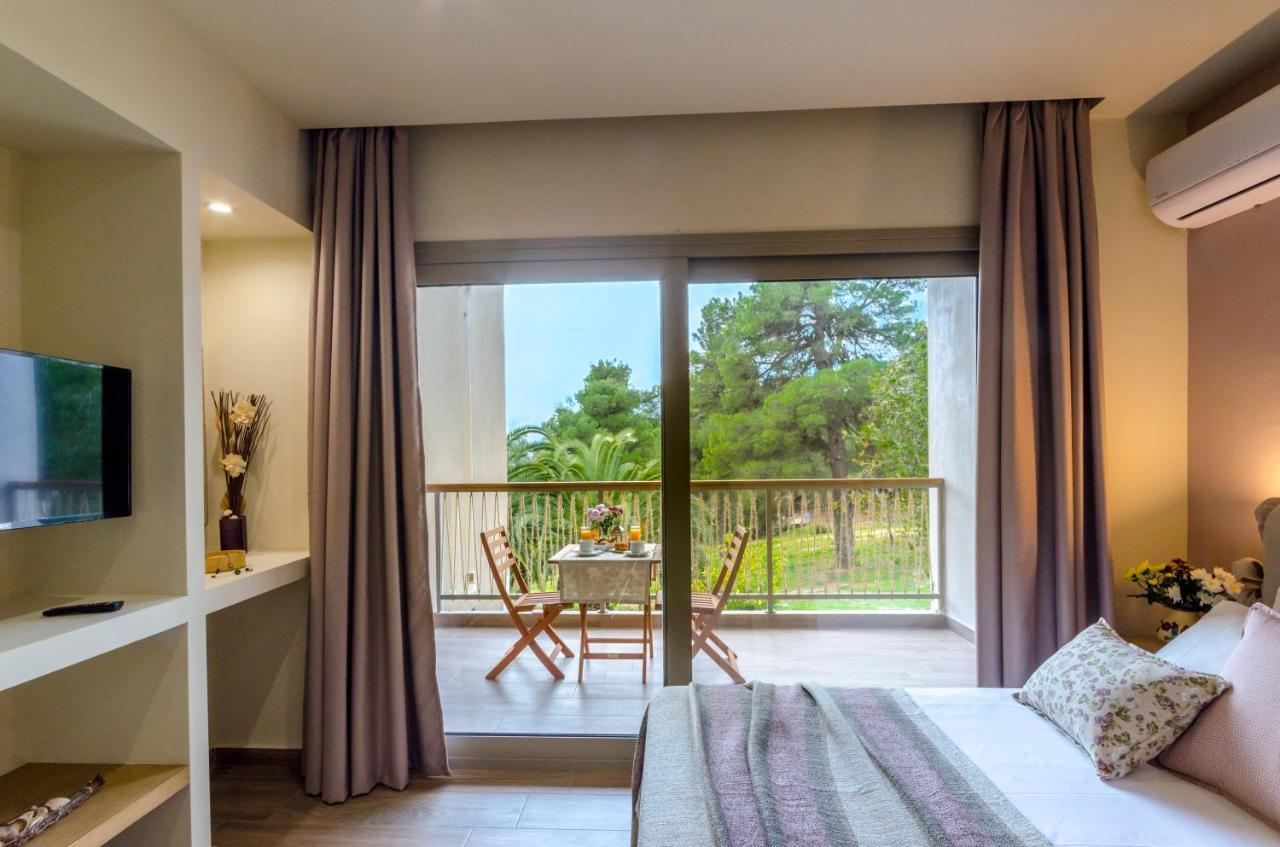 Forest Resort Suites Skiathos Trúlosz Kültér fotó